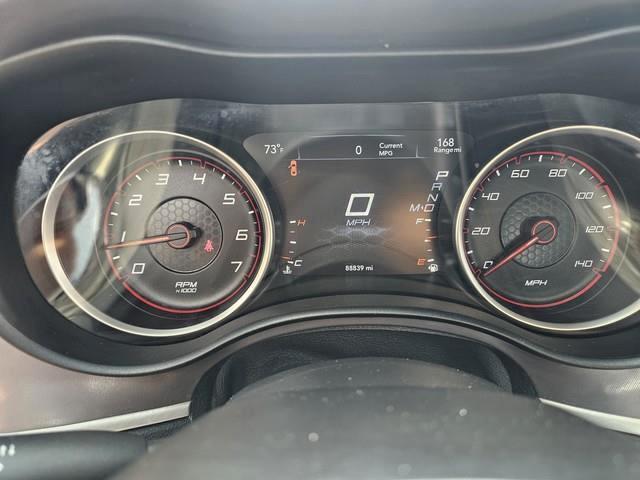 Dodge Charger SXT 4D Sedan 2022