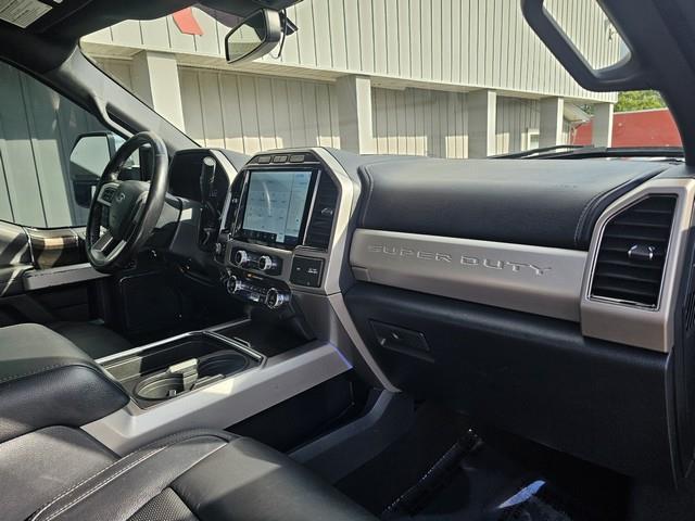 Ford Super Duty F-350 SRW Lariat 4WD Crew Cab 8' Box 2022