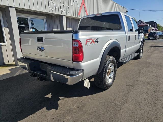 2016 Ford F-250 XLT FX4 photo 5