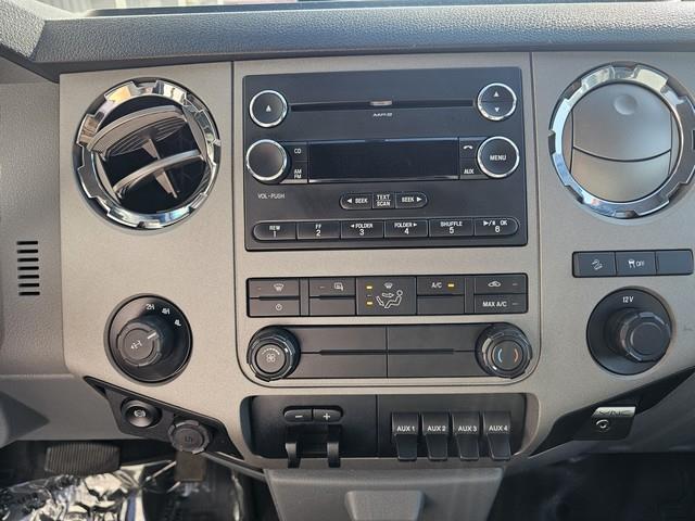 2016 Ford F-250 XLT FX4 photo 14