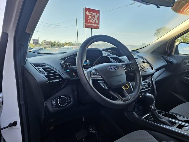 2017 Ford Escape SE photo 9