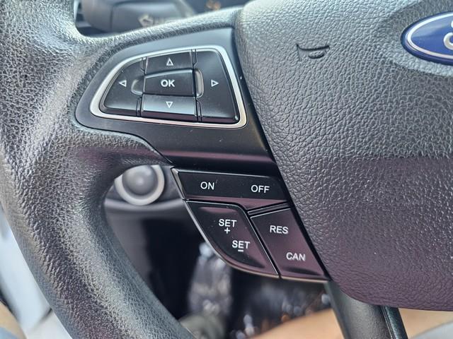 2017 Ford Escape SE photo 12
