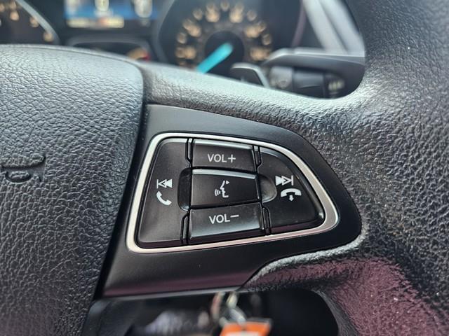 2017 Ford Escape SE photo 13