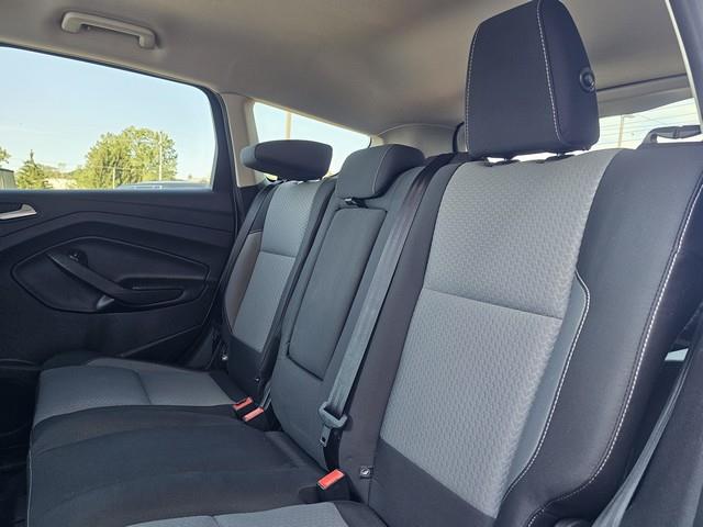 2017 Ford Escape SE photo 16