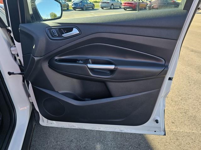 2017 Ford Escape SE photo 26