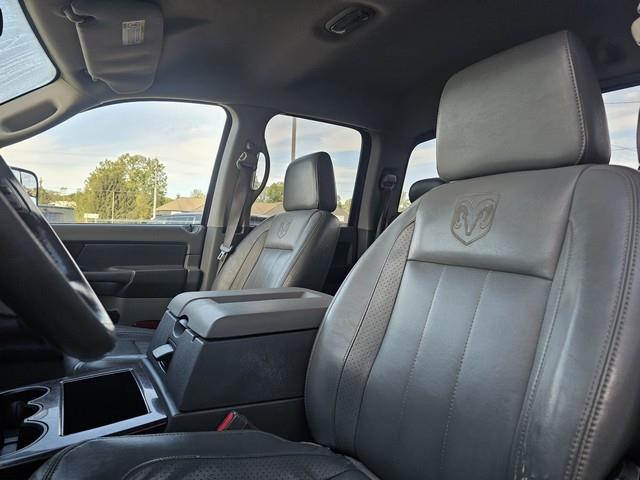 2008 Dodge Ram Laramie photo 8