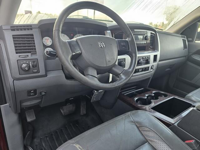 2008 Dodge Ram Laramie photo 9