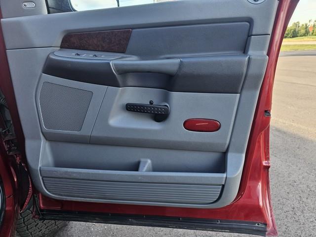 2008 Dodge Ram Laramie photo 19