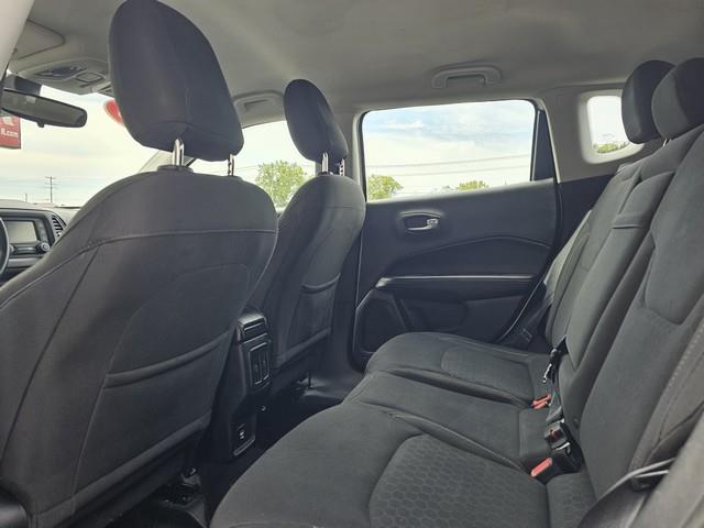 2018 Jeep Compass Sport photo 14