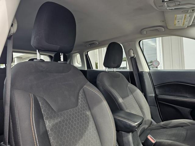 2018 Jeep Compass Sport photo 17