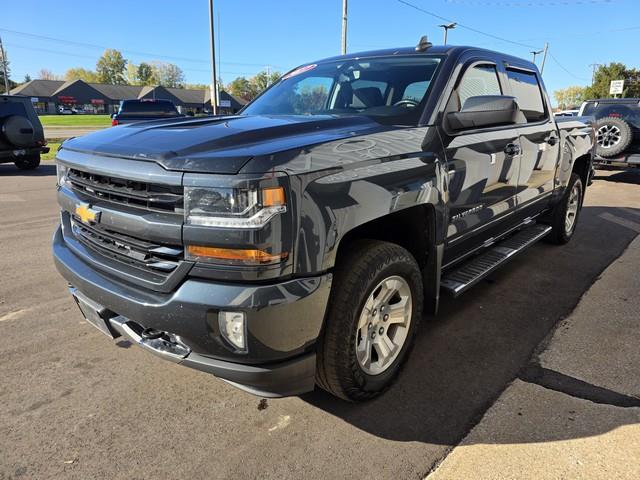 Chevrolet Silverado 1500 4WD Crew Cab 143.5" LT w/2LT 2017 Chevrolet Silverado 1500 4WD Crew Cab 143.5" LT w/2LT 2017
