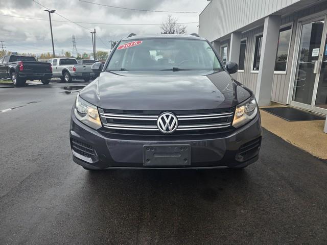 Volkswagen Tiguan 4MOTION 4dr Auto SEL 2016 Volkswagen Tiguan 4MOTION 4dr Auto SEL 2016