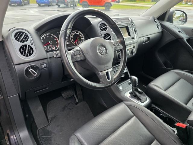 Volkswagen Tiguan 4MOTION 4dr Auto SEL 2016 Volkswagen Tiguan 4MOTION 4dr Auto SEL 2016