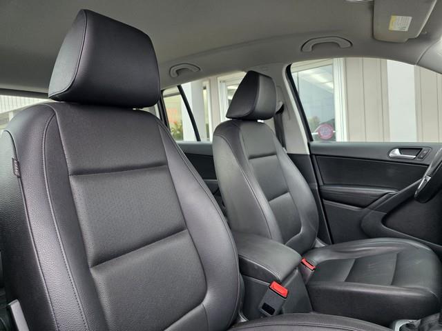 Volkswagen Tiguan 4MOTION 4dr Auto SEL 2016 Volkswagen Tiguan 4MOTION 4dr Auto SEL 2016