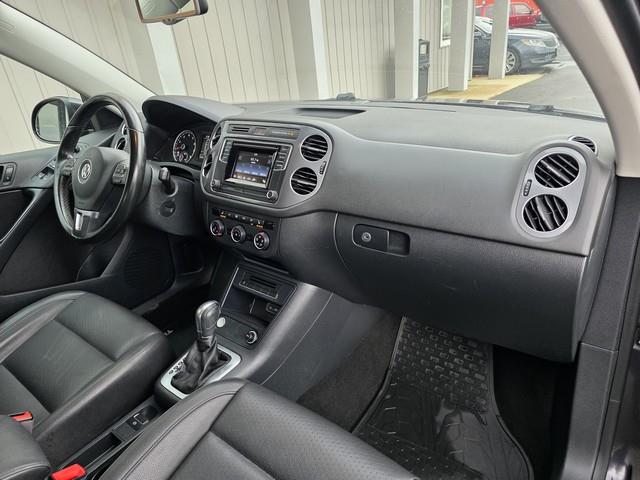 Volkswagen Tiguan 4MOTION 4dr Auto SEL 2016 Volkswagen Tiguan 4MOTION 4dr Auto SEL 2016