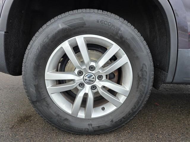 Volkswagen Tiguan 4MOTION 4dr Auto SEL 2016 Volkswagen Tiguan 4MOTION 4dr Auto SEL 2016