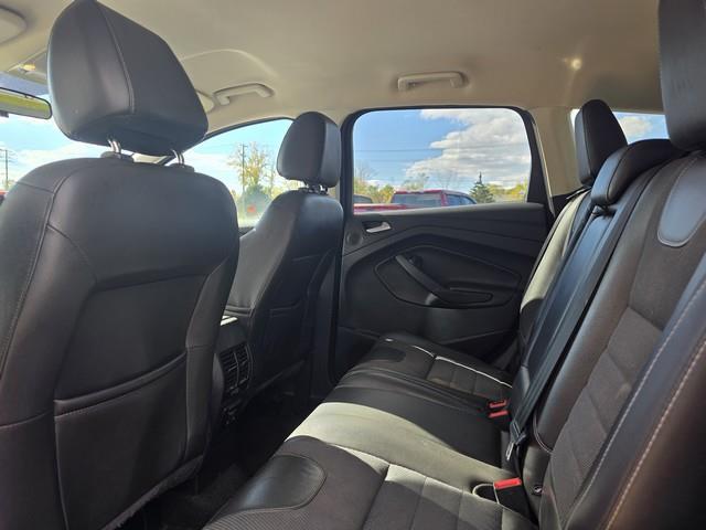 Ford Escape SE 4D SUV AWD 2016 Ford Escape SE 4D SUV AWD 2016