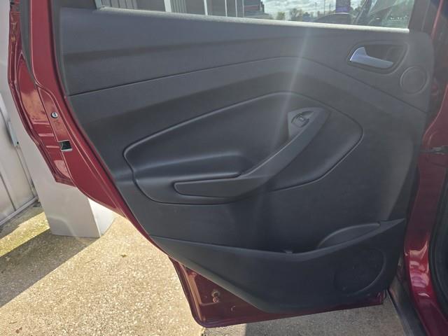 Ford Escape SE 4D SUV AWD 2016 Ford Escape SE 4D SUV AWD 2016