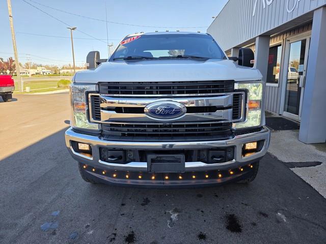 Ford Super Duty F-250 SRW King Ranch 4WD Crew Cab 8' Box 2019 Ford Super Duty F-250 SRW King Ranch 4WD Crew Cab 8' Box 2019