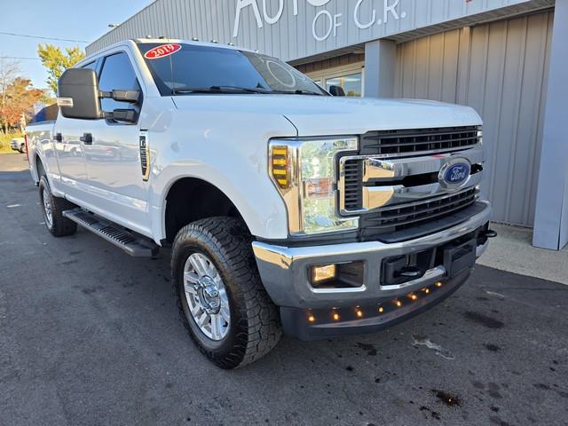 Ford Super Duty F-250 SRW King Ranch 4WD Crew Cab 8' Box 2019 Ford Super Duty F-250 SRW King Ranch 4WD Crew Cab 8' Box 2019