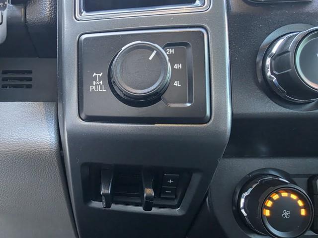 Ford Super Duty F-250 SRW King Ranch 4WD Crew Cab 8' Box 2019 Ford Super Duty F-250 SRW King Ranch 4WD Crew Cab 8' Box 2019