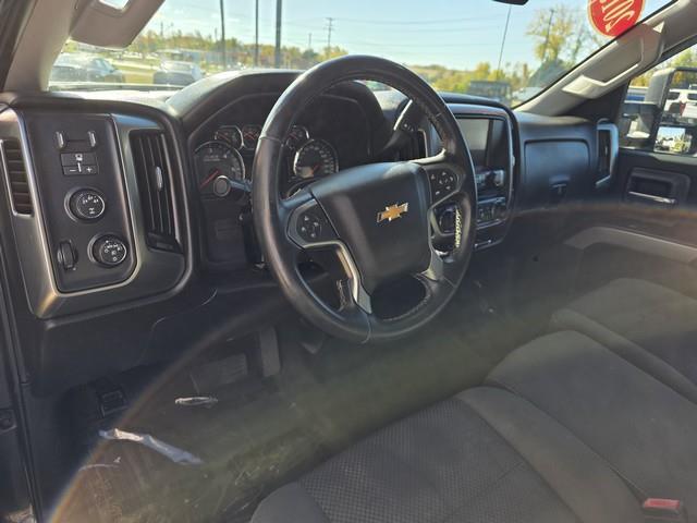 Chevrolet Silverado 2500HD Built After Aug 14 4WD Crew Cab 153.7" LT 2015 Chevrolet Silverado 2500HD Built After Aug 14 4WD Crew Cab 153.7" LT 2015