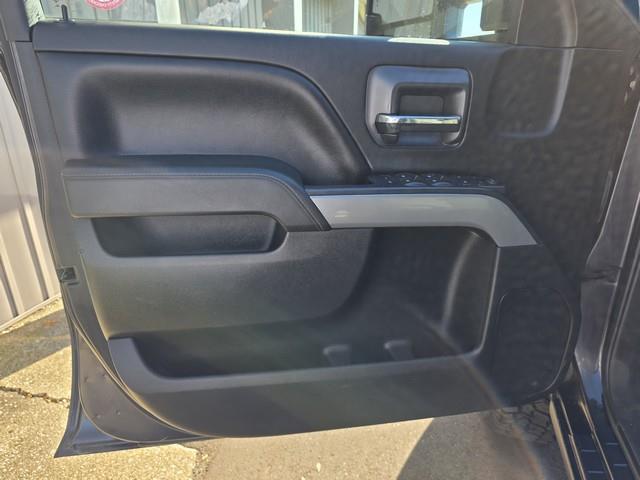 Chevrolet Silverado 2500HD Built After Aug 14 4WD Crew Cab 153.7" LT 2015 Chevrolet Silverado 2500HD Built After Aug 14 4WD Crew Cab 153.7" LT 2015