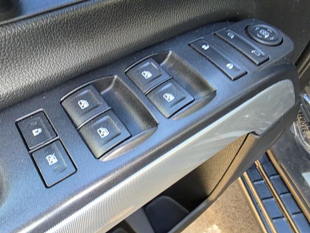 Chevrolet Silverado 2500HD Built After Aug 14 4WD Crew Cab 153.7" LT 2015 Chevrolet Silverado 2500HD Built After Aug 14 4WD Crew Cab 153.7" LT 2015