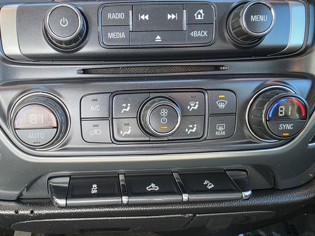 Chevrolet Silverado 2500HD Built After Aug 14 4WD Crew Cab 153.7" LT 2015 Chevrolet Silverado 2500HD Built After Aug 14 4WD Crew Cab 153.7" LT 2015