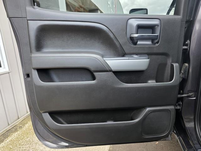 Chevrolet Silverado 2500HD Built After Aug 14 4WD Crew Cab 153.7" LT 2015 Chevrolet Silverado 2500HD Built After Aug 14 4WD Crew Cab 153.7" LT 2015