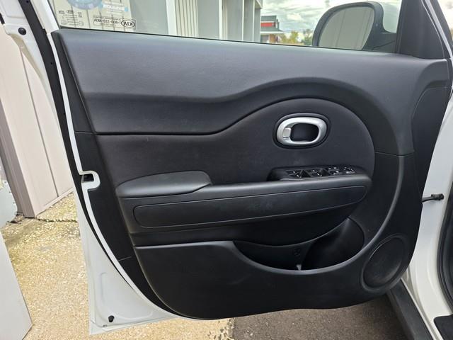 Kia Soul 5dr Wgn Man Base 2016 Kia Soul 5dr Wgn Man Base 2016