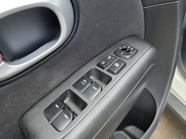 Kia Soul 5dr Wgn Man Base 2016 Kia Soul 5dr Wgn Man Base 2016