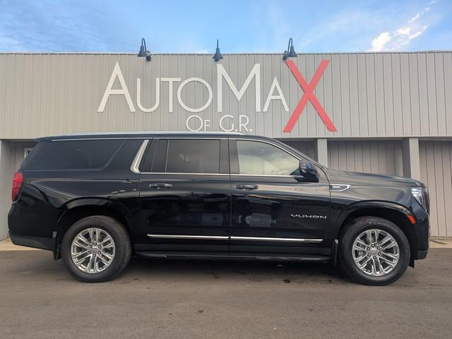 2022 GMC Yukon XL 4WD 4dr SLT