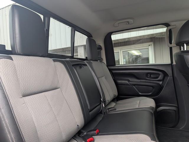 Nissan Titan XD  2017