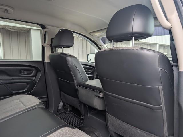 Nissan Titan XD  2017