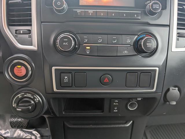 Nissan Titan XD  2017