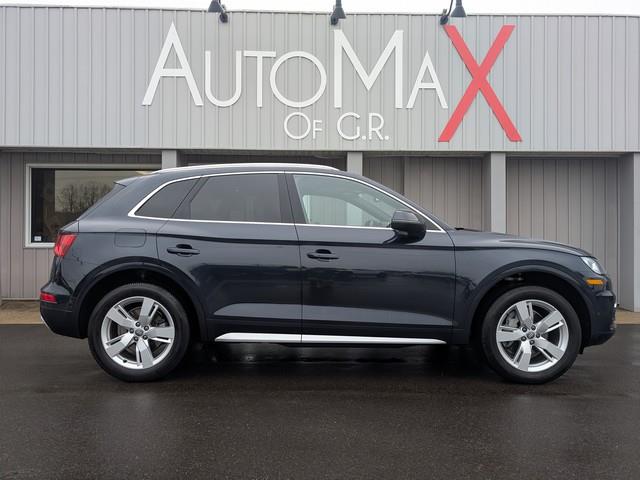 2019 Audi Q5 Prestige 45 TFSI quattro
