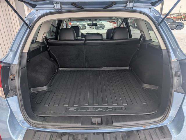 Subaru Outback 4dr Wgn H4 Auto 2.5i Limited Pwr Moon 2011