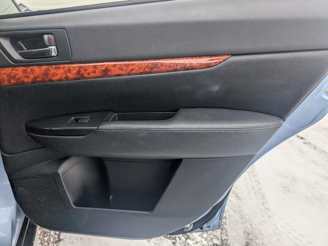 Subaru Outback 4dr Wgn H4 Auto 2.5i Limited Pwr Moon 2011