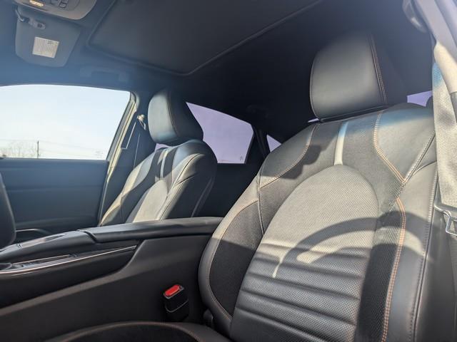 Toyota Avalon Hybrid XSE Nightshade FWD (Natl) 2022