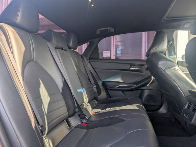 Toyota Avalon Hybrid XSE Nightshade FWD (Natl) 2022