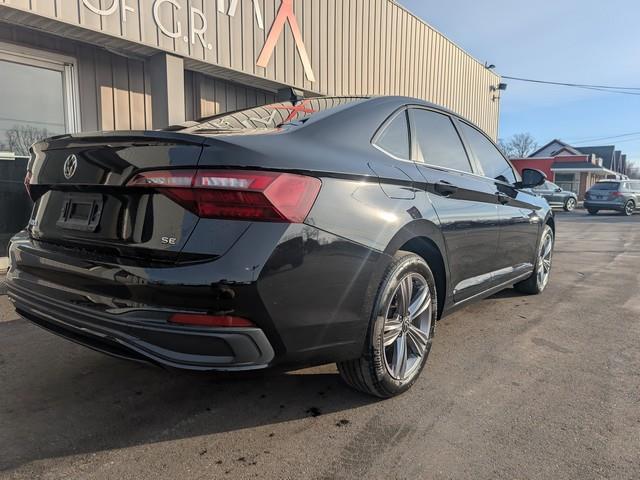 Volkswagen Jetta SE Auto 2022