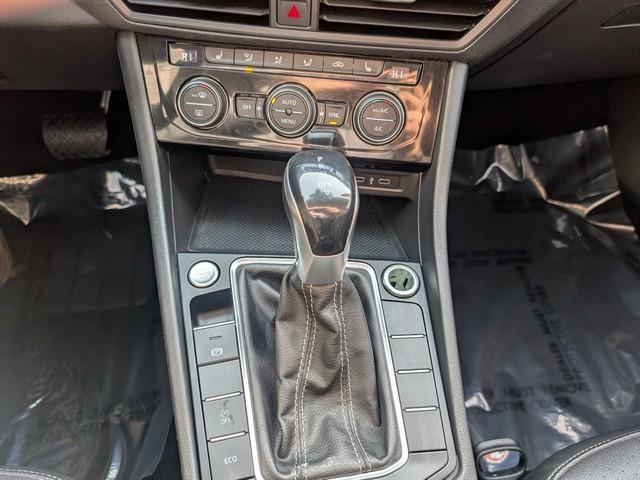 Volkswagen Jetta SE Auto 2022