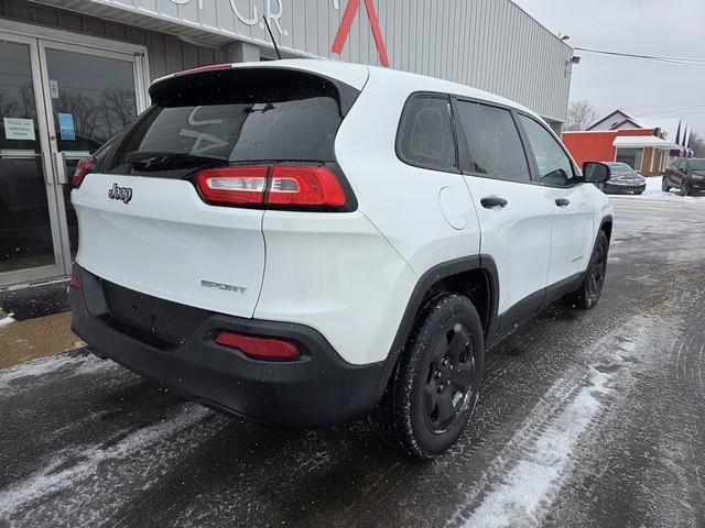 Jeep Cherokee FWD 4dr Sport 2014