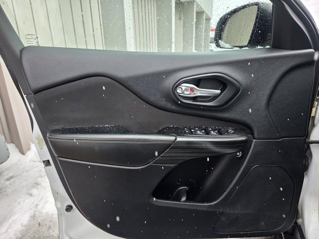 Jeep Cherokee FWD 4dr Sport 2014