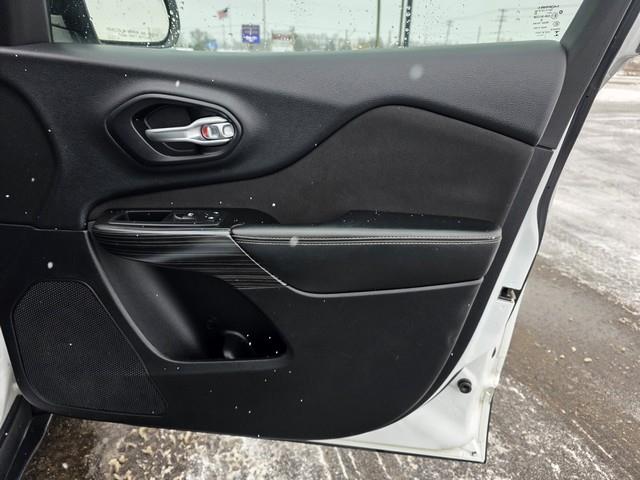 Jeep Cherokee FWD 4dr Sport 2014