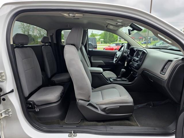 Chevrolet Colorado 4WD Ext Cab 128.3" WT 2016