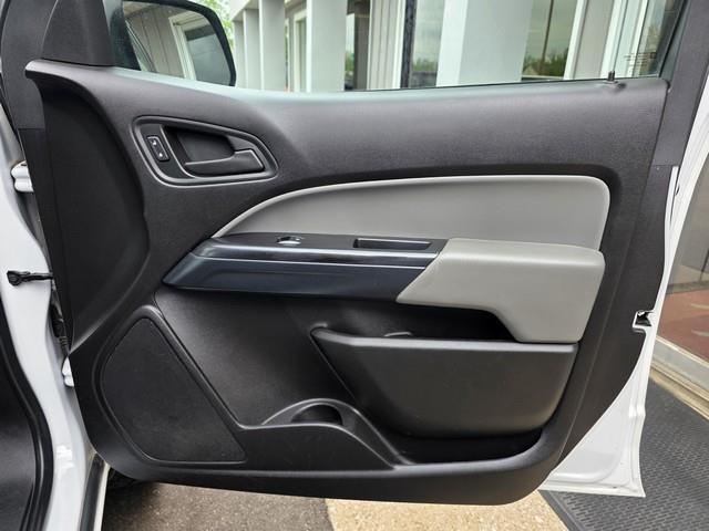 Chevrolet Colorado 4WD Ext Cab 128.3" WT 2016