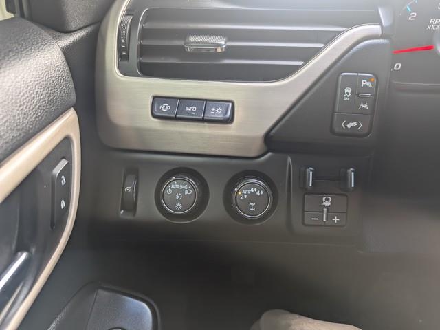 GMC Yukon 4WD 4dr Denali 2018