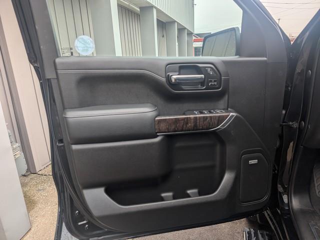 GMC Sierra 1500 4WD Crew Cab 147" Denali 2021